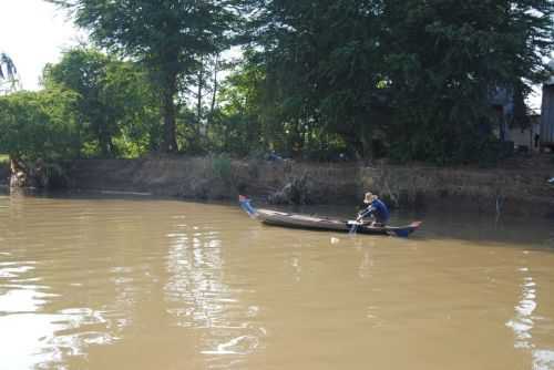 ANGKOR WAT HALF MARATHON 2013